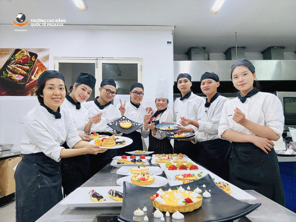 Ngành Đầu bếp thu hút đông đảo sinh viên tham gia đăng ký 