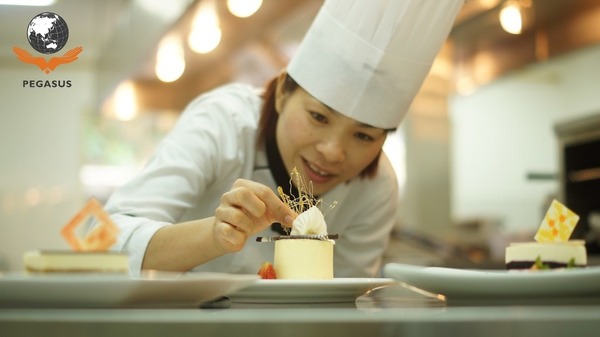 Người đầu bếp cần nắm vững kỹ năng chuyên môn và cả kỹ năng mềm để phát triển thành công trong nghề