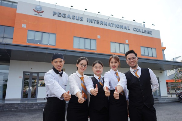 Chương trình Cao đẳng Quản trị Khách sạn tại Pegasus giúp sinh viên phát triển chuyên môn và kiến thức toàn diện trong môi trường quốc tế