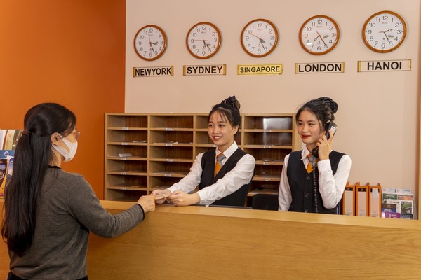 Room Division là gì? Mức lương và cơ hội thăng tiến ra sao?