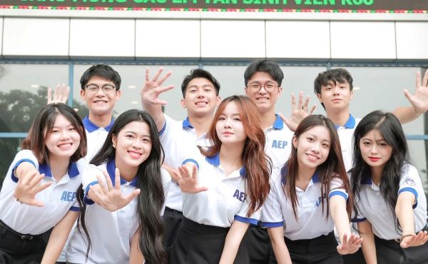 Học Quản trị Kinh doanh tại NEU, vững bước tương lai