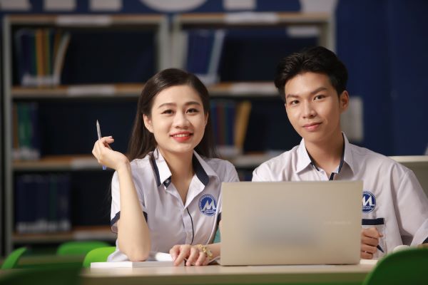 Học Quản trị Kinh doanh tại Đại học Tài chính – Marketing, chuẩn bị cho sự nghiệp vững chắc