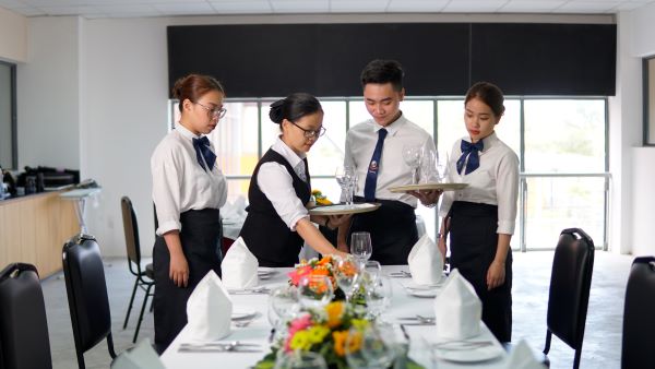 Học Quản trị Khách sạn tại trường Cao đẳng Quốc tế Pegasus trong môi trường chuẩn quốc tế, chương trình học hiện đại, bám sát thực tế